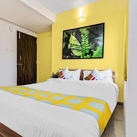 Dreamz Airport Residency Cochin Hotel Недумбасери Екстериор снимка