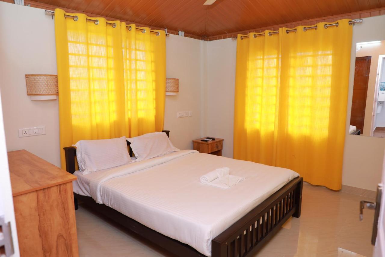 Dreamz Airport Residency Cochin Hotel Недумбасери Екстериор снимка