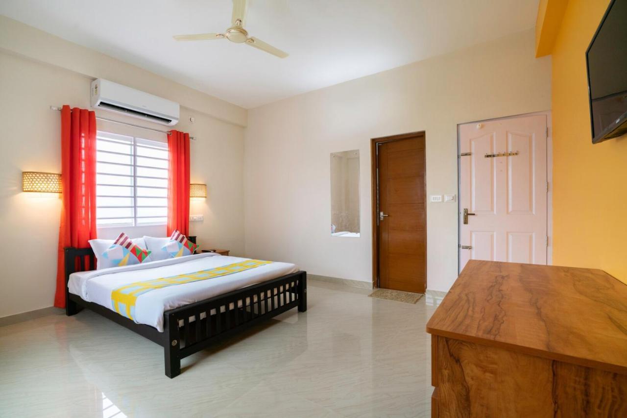 Dreamz Airport Residency Cochin Hotel Недумбасери Екстериор снимка