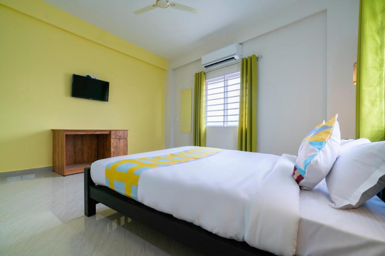 Dreamz Airport Residency Cochin Hotel Недумбасери Екстериор снимка
